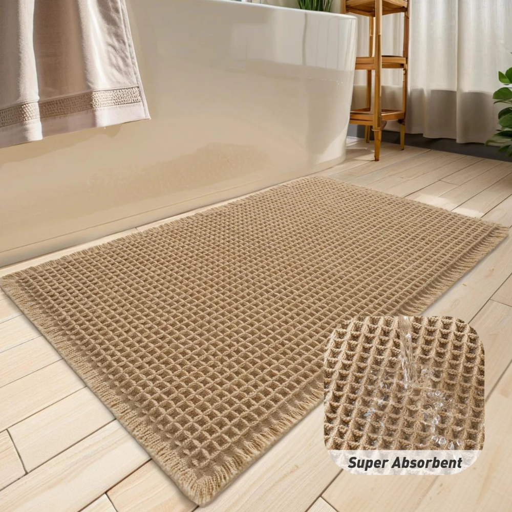 Waffle Bath Mat, Non-Slip Microfiber with Tassels | Quick-Dry Bathroom Rug | Qonforta