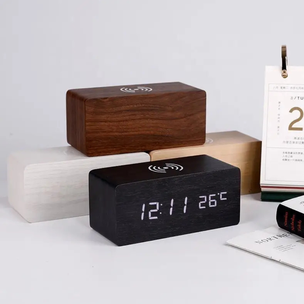Wooden Alarm Clock | Wireless Charging | Qonforta