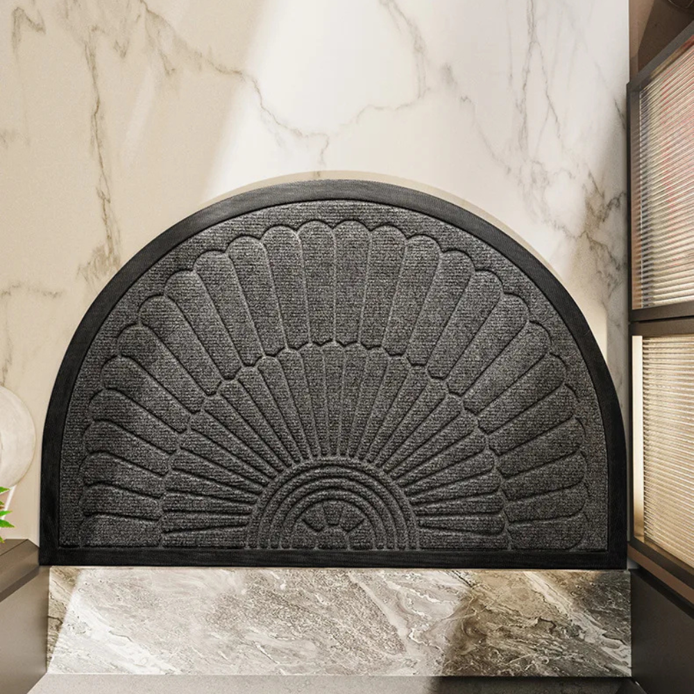 Curved Thread Doormat | Non-Slip Backing | Qonforta