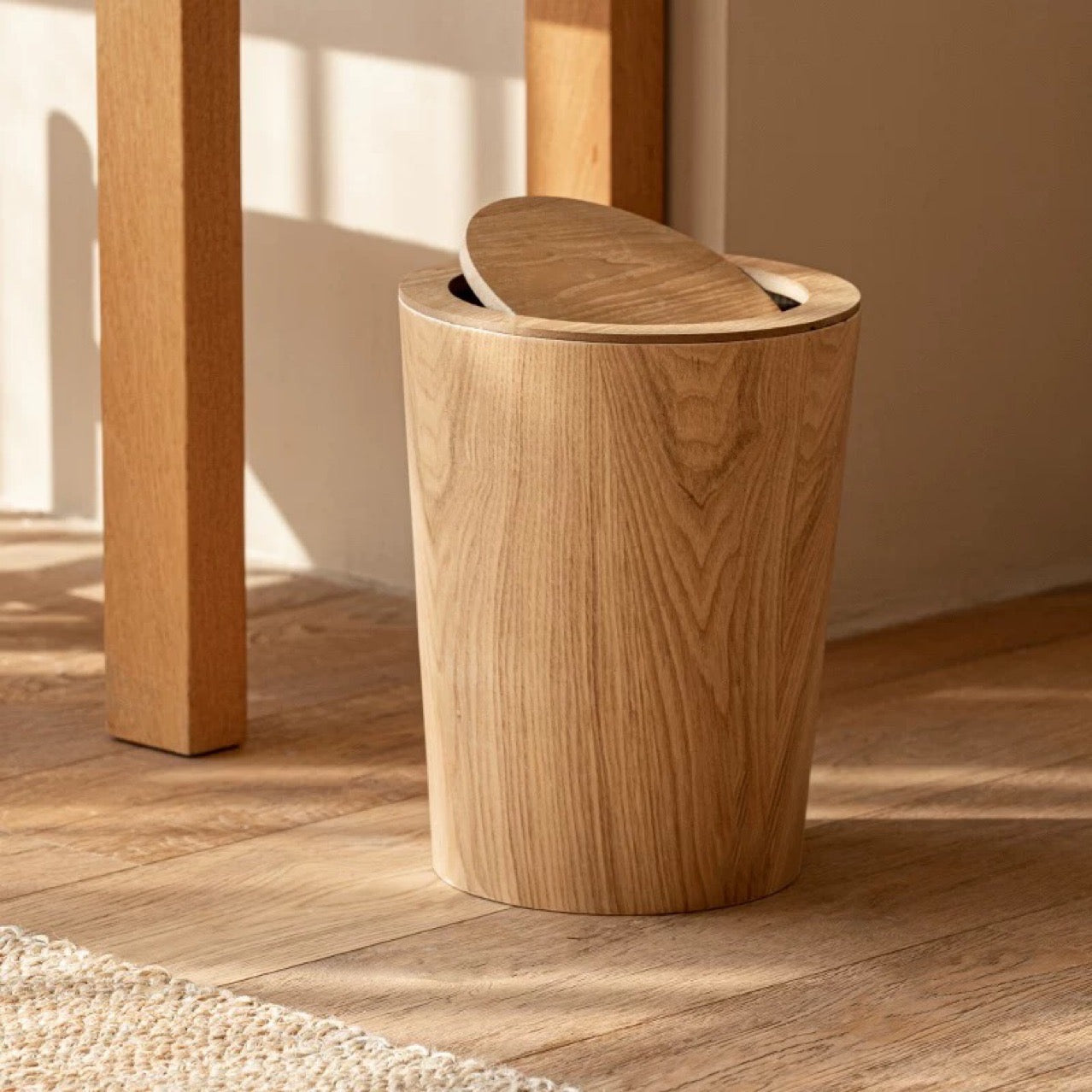 Wood-Grain Rotating Lid Trash Bin | Timber-Style Waste Bin | Qonforta