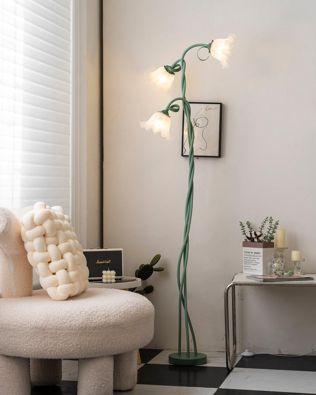 Calla lily floor lamp, green stem white shades - alternate finish