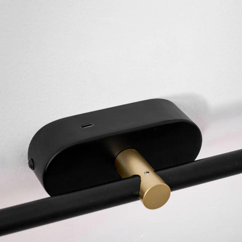 Linear Rechargeable Wall Lamp | 3 Colors & 2 Sizes | Qonforta