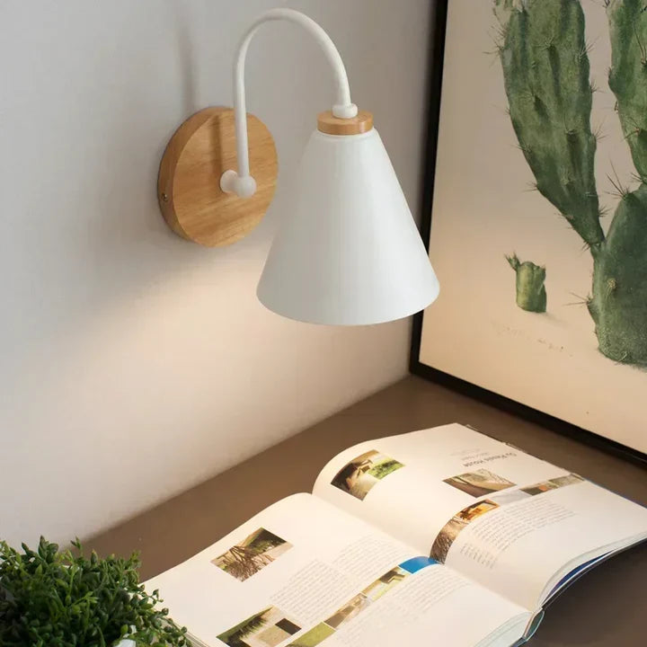 Nordic Iron Wall Sconce | Wood Base | 2 Colors | Qonforta