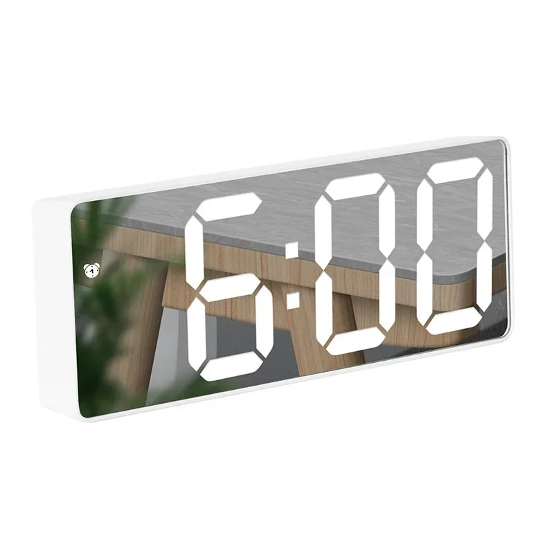 LED Digital Alarm Clock | Mirror Display | Qonforta