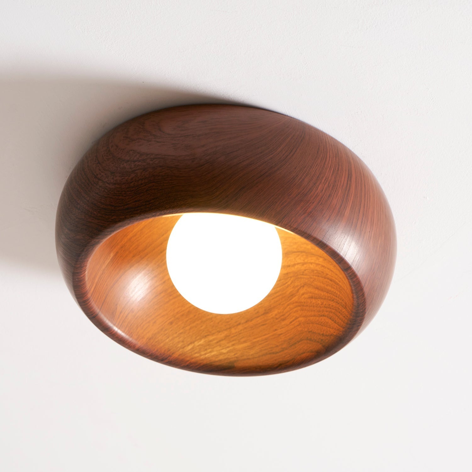 Wood Grain Flush Mount Ceiling Light Round – 2 Colors | Qonforta