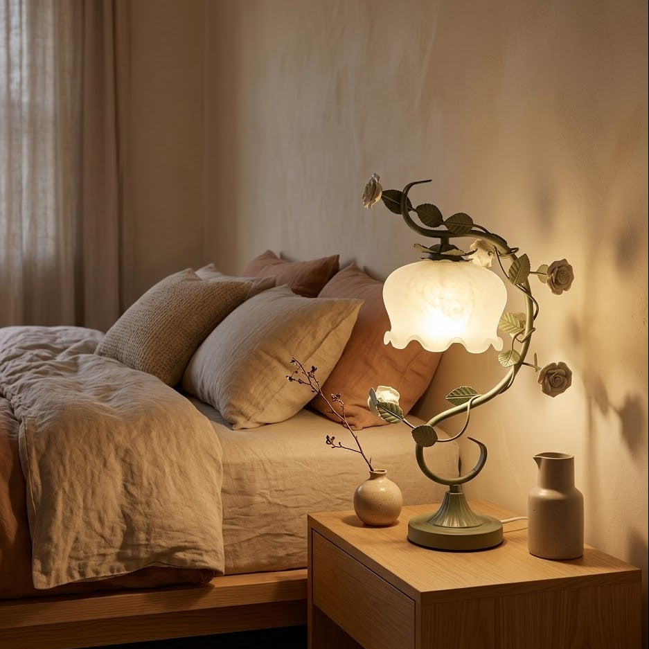 Blooming Glass Flower Table Lamp | 2 Colors | Qonforta