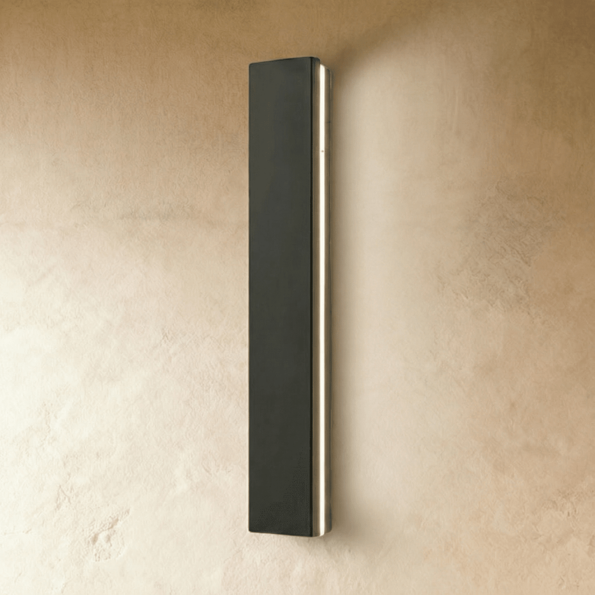 Aluminum Linear Outdoor Wall Light Dimmable – 7 Sizes | Qonforta