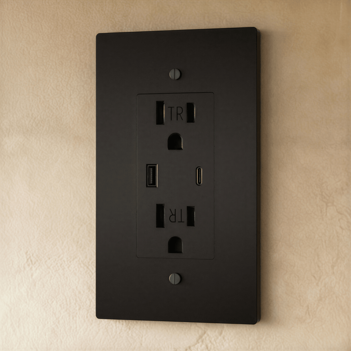 Solid Brass Wall Outlet USB-C GFCI – 7 Finishes | Qonforta
