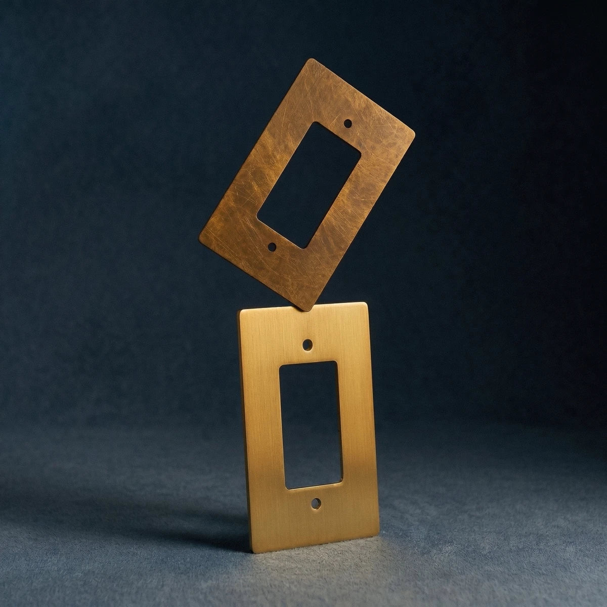 Vintage Brass Wall Plate Patina Finish – 1 to 5 Gang | Qonforta