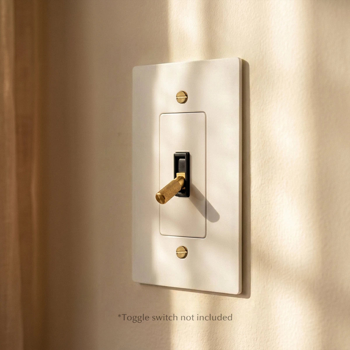 White Brass Wall Plate Universal Fit – 1 to 5 Gang | Qonforta