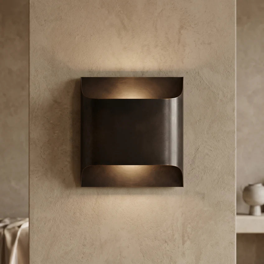 Fluted Brass Wall Sconce | 2 Sizes & Colors | Qonforta