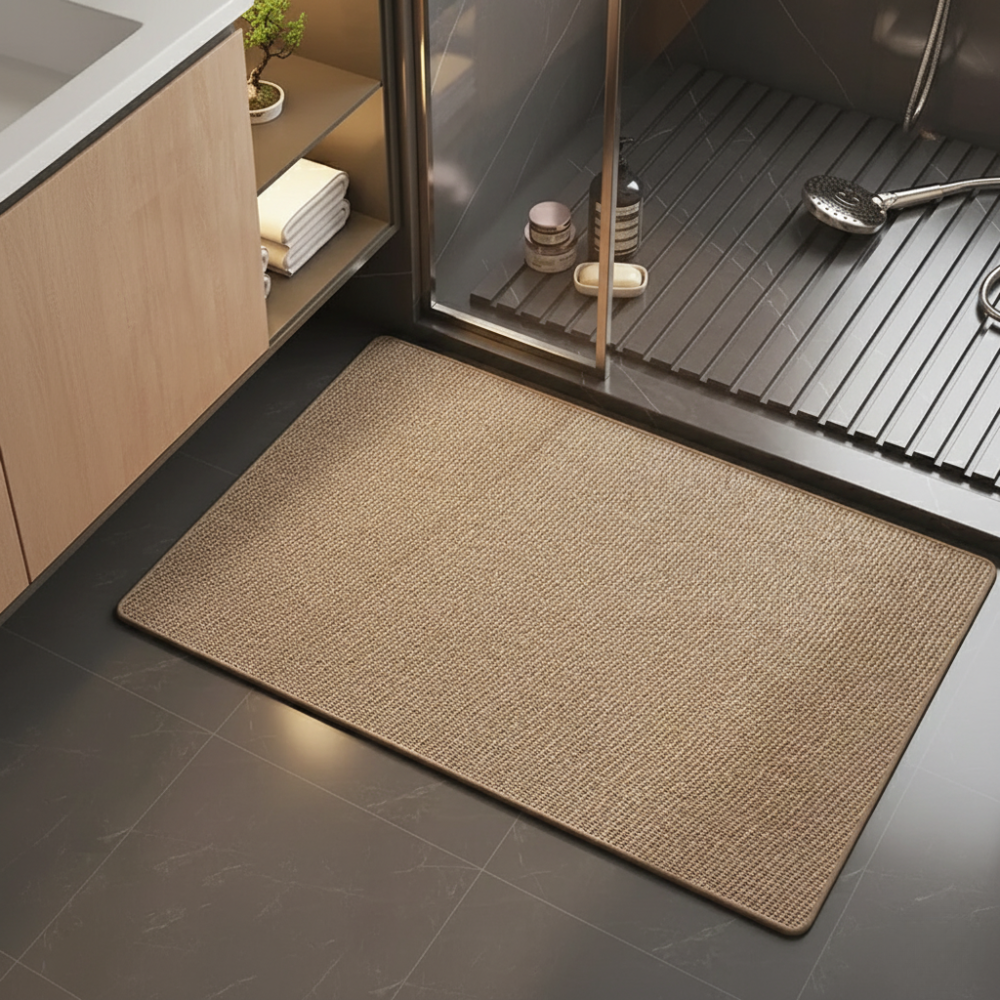 Premium Non-Slip Bathroom Rug | Absorbent Microfiber | Qonforta