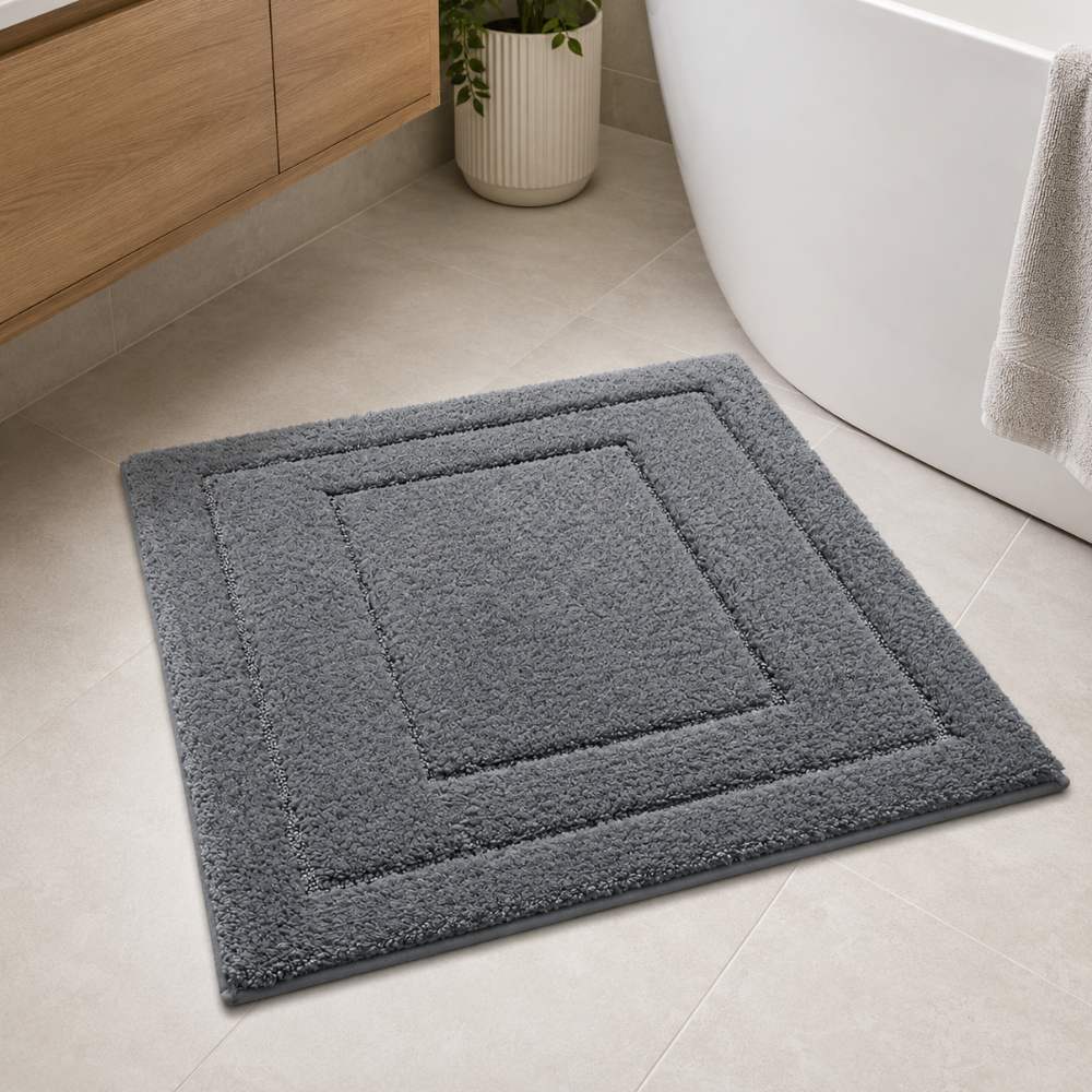 CloudStep Microfiber Bath Mat | Non-Slip TPR Backing | Qonforta