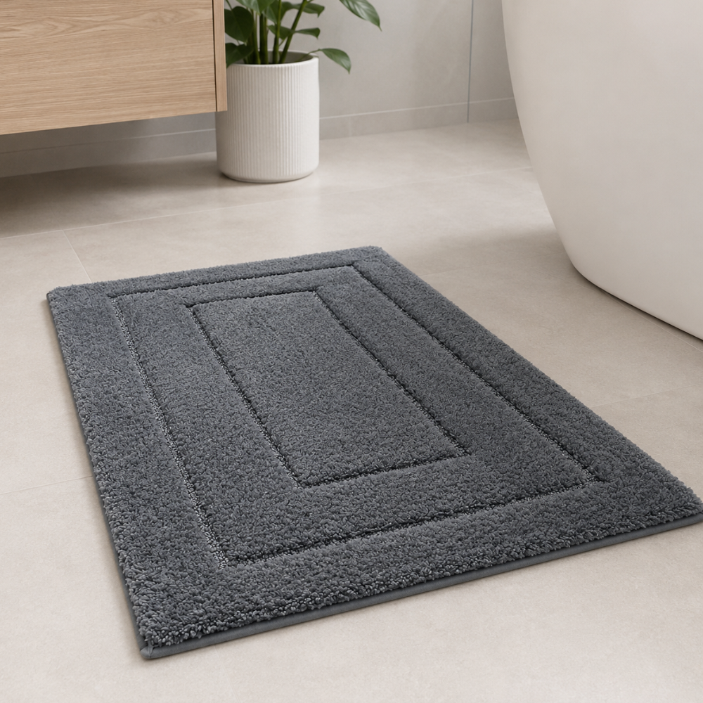 CloudStep Microfiber Bath Mat | Non-Slip TPR Backing | Qonforta