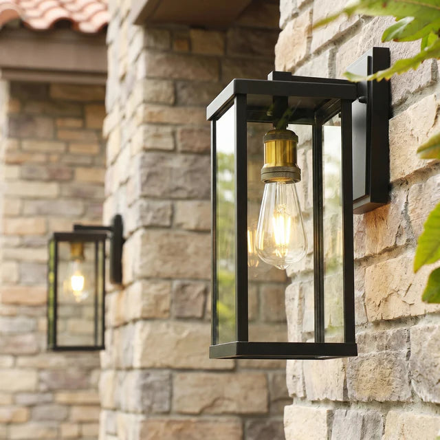 Outdoor Wall Sconce Black Glass Farmhouse – 2 Sizes IP65 | Qonforta