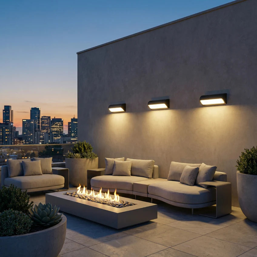 Motion Sensor Outdoor Wall Light | 3 Models & 2 Light Colors | Qonforta
