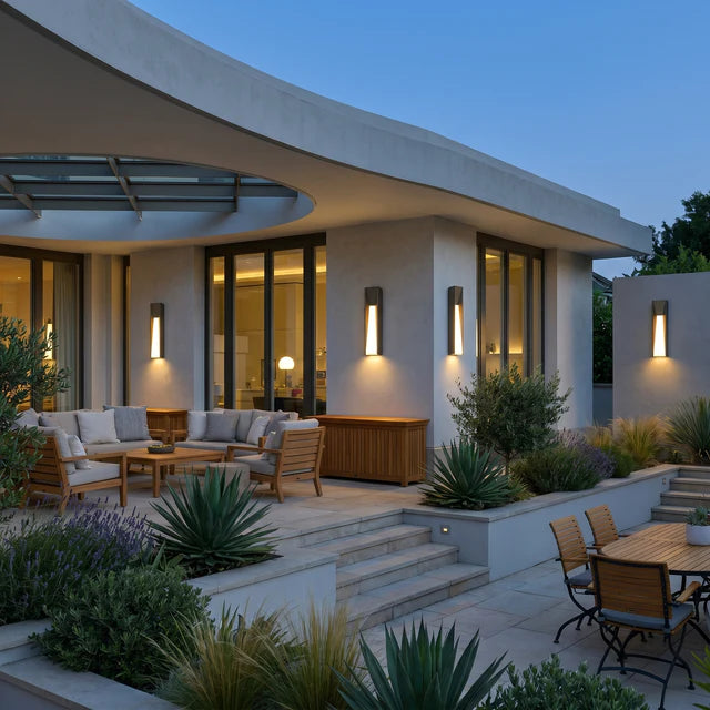 Outdoor LED Wall Light Slim IP65 – Warm & Cool White | Qonforta