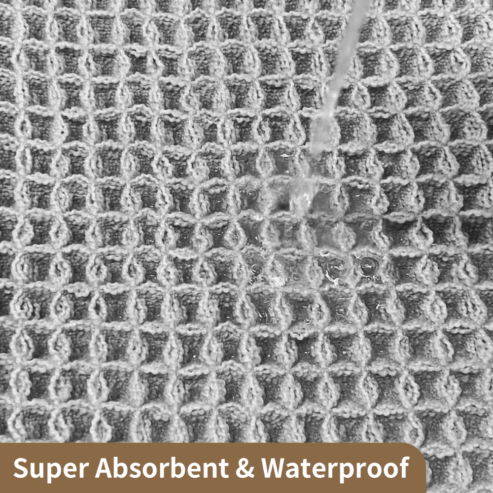 Waffle Bath Mat, Non-Slip Microfiber with Tassels | Quick-Dry Bathroom Rug | Qonforta