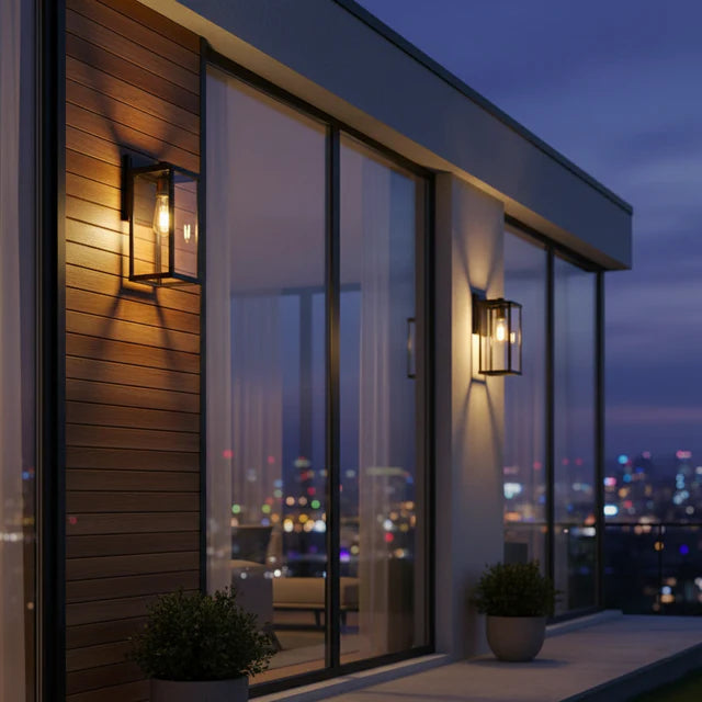 Outdoor Wall Sconce Black Glass Farmhouse – 2 Sizes IP65 | Qonforta