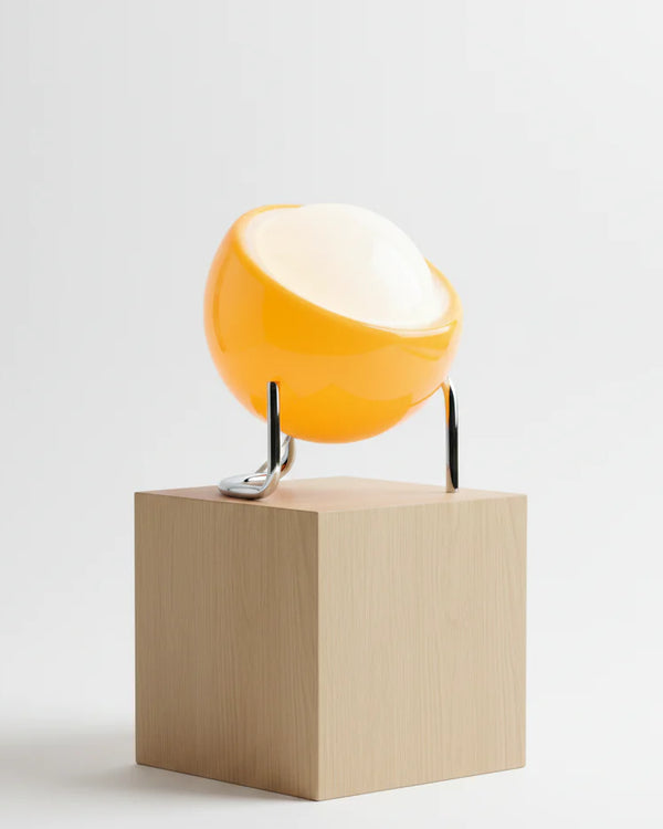 Retro Globe LED Table Lamp | Qonforta