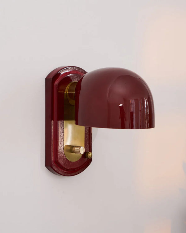 Vintage Dome Wall Sconce | Glossy Retro Shade, Brass Backplate | Qonforta
