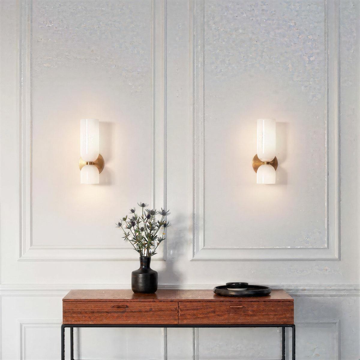 Modern Wall Sconce | Frosted Glass Shade | Qonforta
