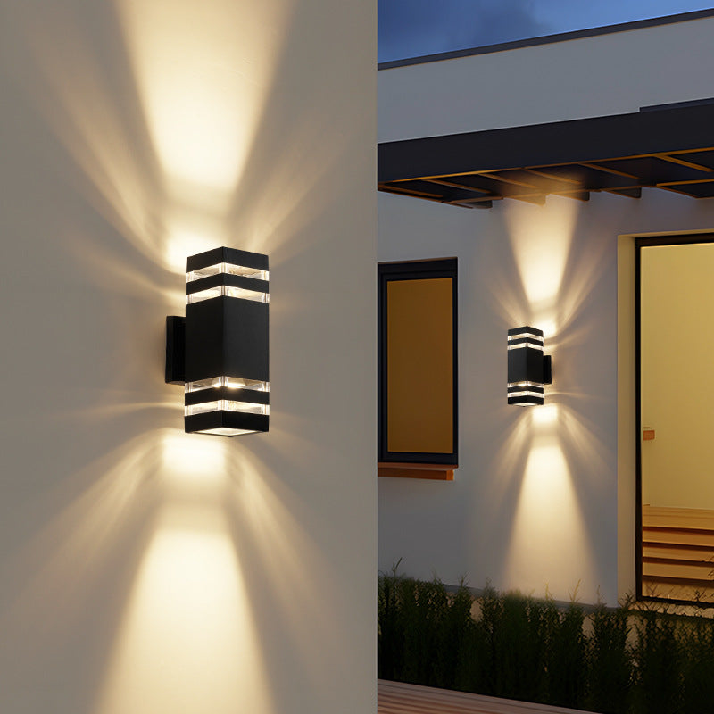 Modern Outdoor Wall Sconce Up-Down LED Light | Qonforta