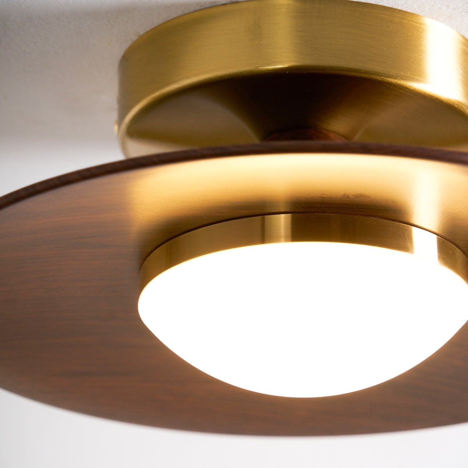 Walnut Wood Grain Disc Ceiling Light Gold Trim | Qonforta