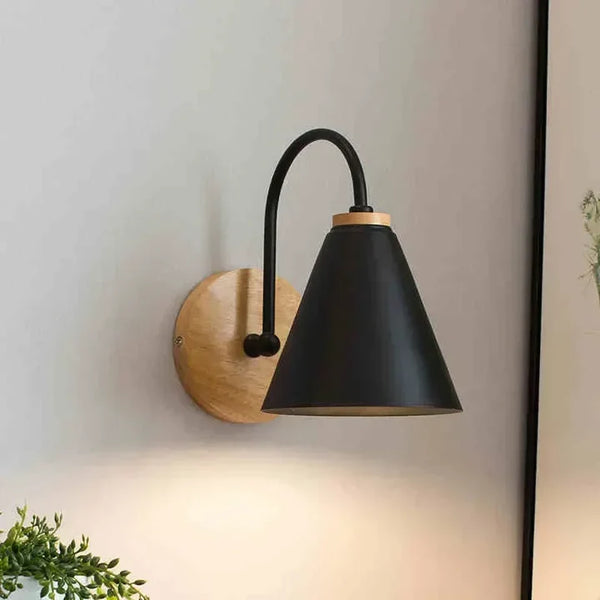 Nordic Iron Wall Sconce | Wood Base | 2 Colors | Qonforta