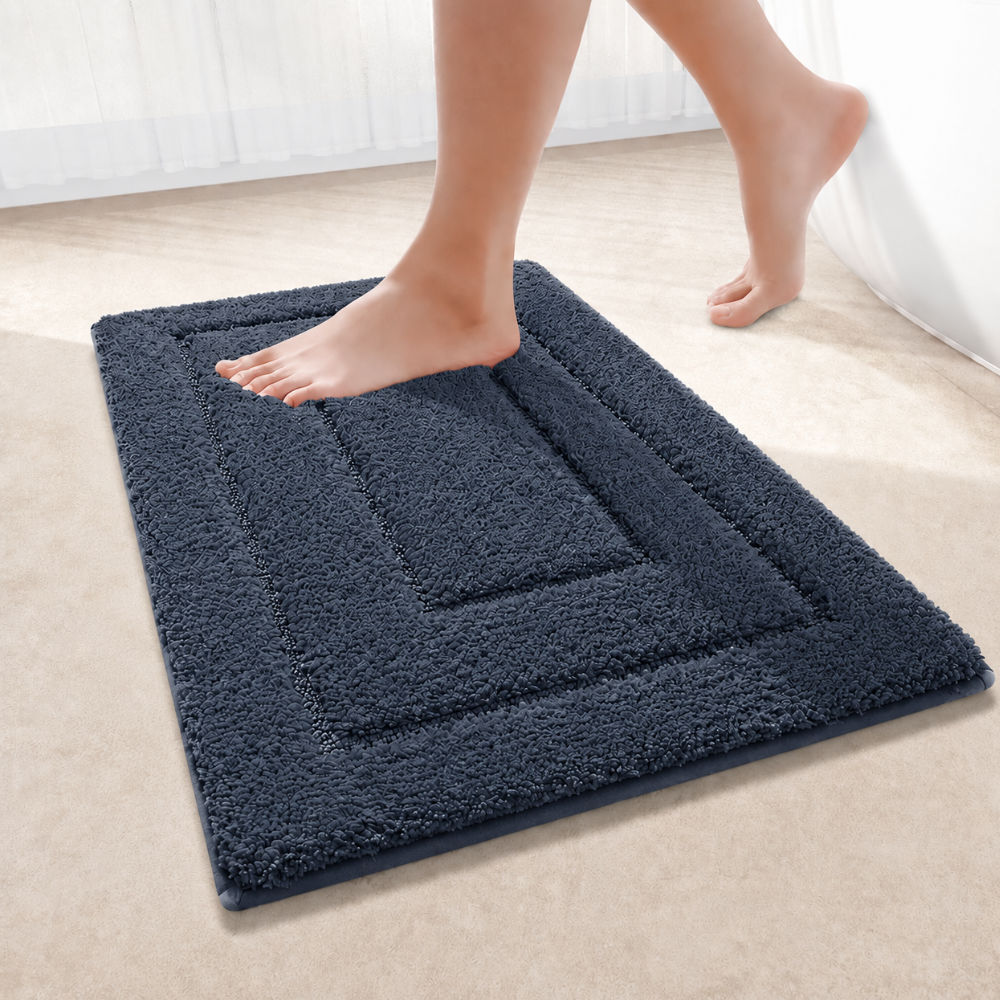 CloudStep Microfiber Bath Mat | Non-Slip TPR Backing | Qonforta