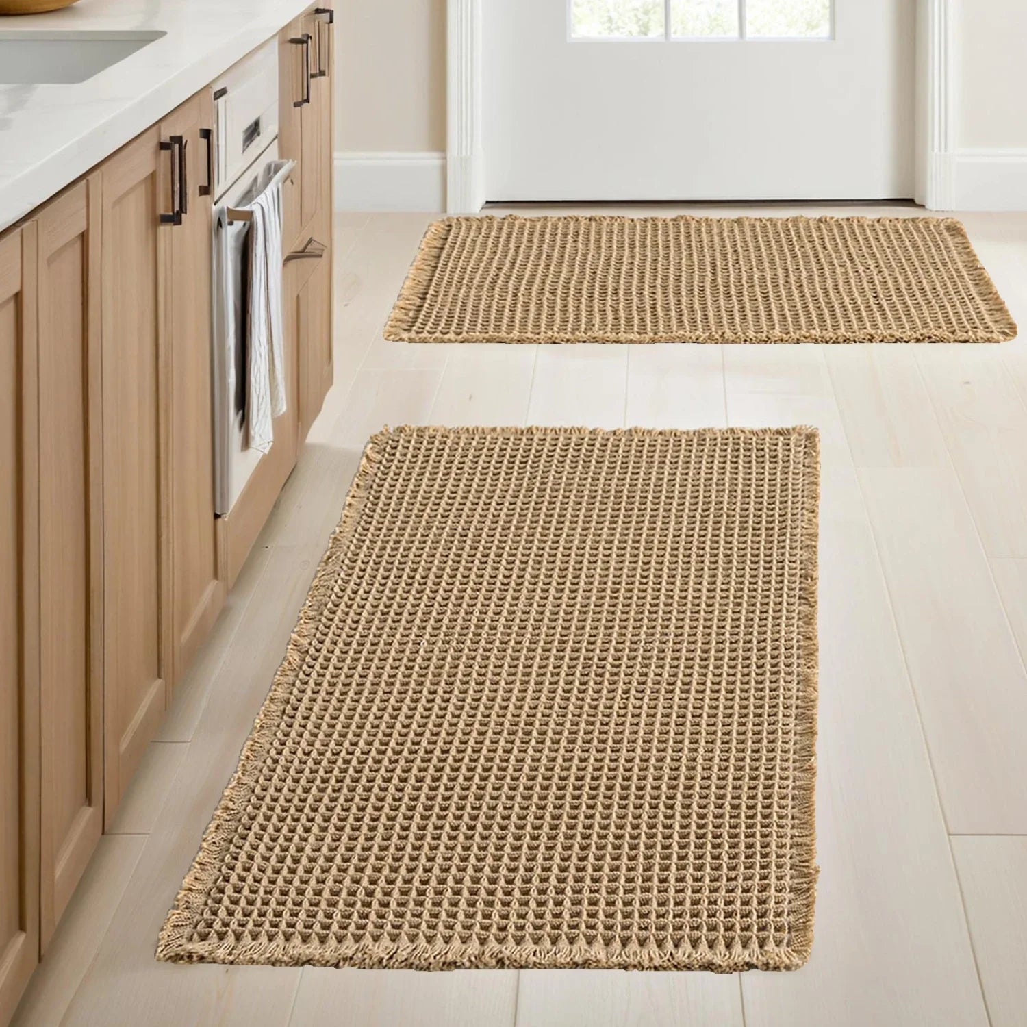 Waffle Bath Mat, Non-Slip Microfiber with Tassels | Quick-Dry Bathroom Rug | Qonforta