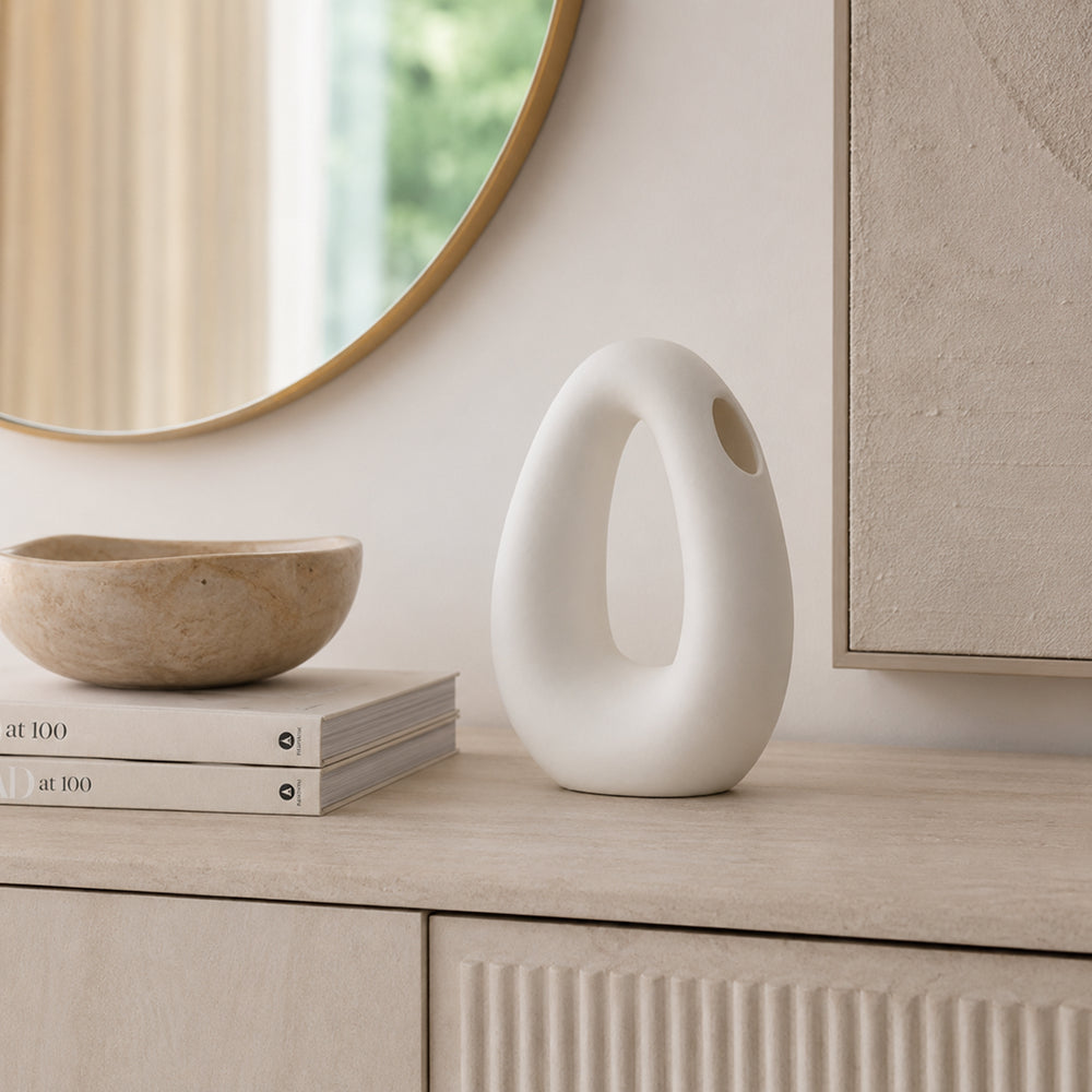 Velaro Oval Void Vase - Matte Ceramic, 2 Colors | Qonforta