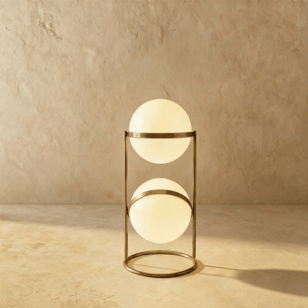 Steel Tiered Floor Lamp LED – Silver, Brass, Vintage | Qonforta