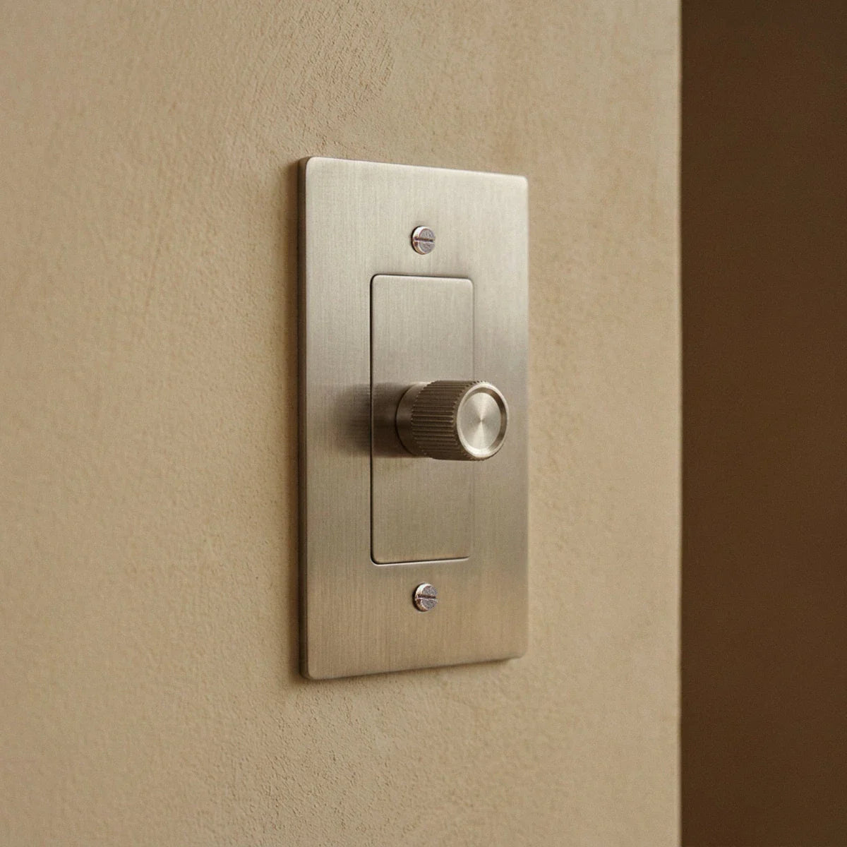 Solid Brass Dimmer Switch Knurled Grip – 7 Finishes | Qonforta