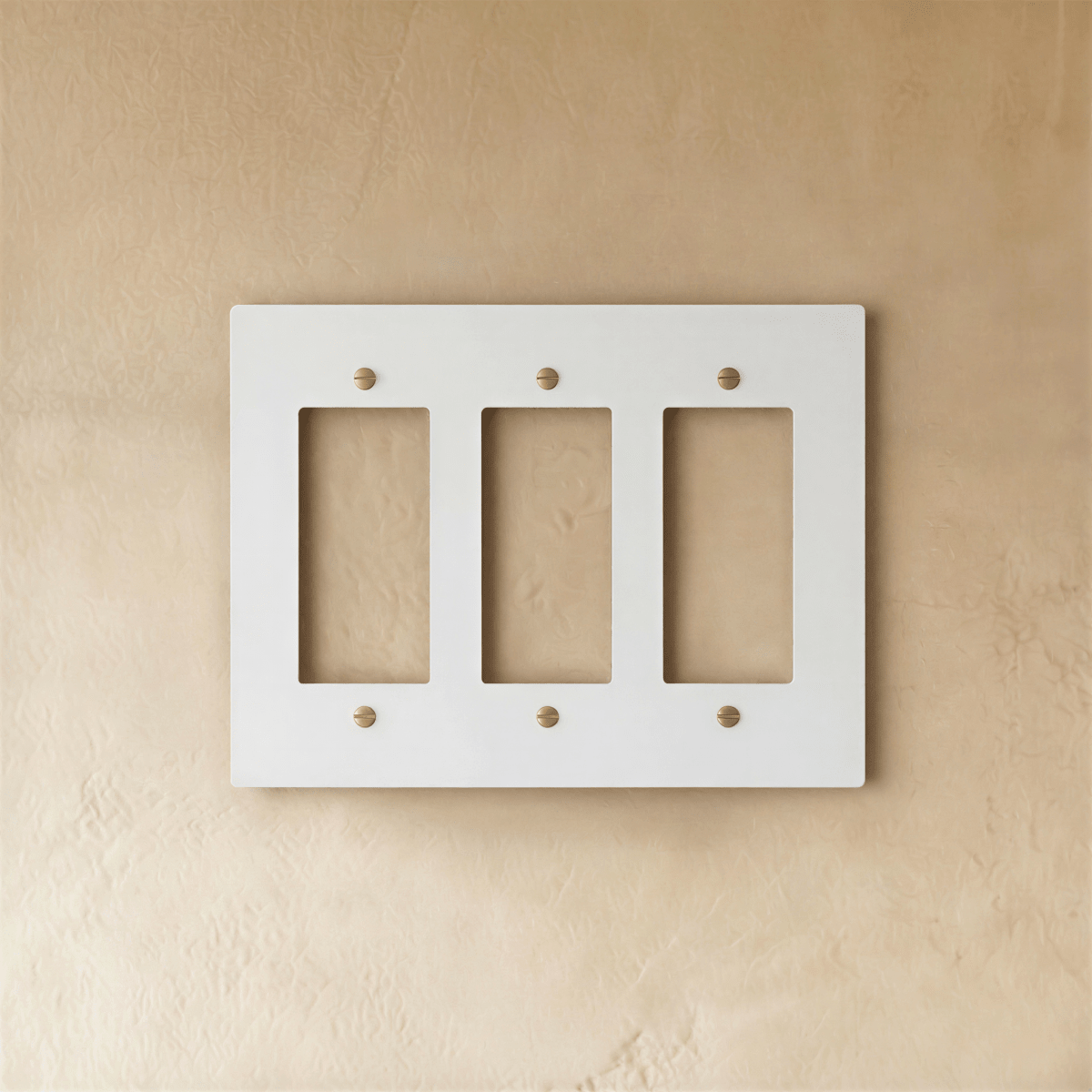 White Brass Wall Plate Universal Fit – 1 to 5 Gang | Qonforta